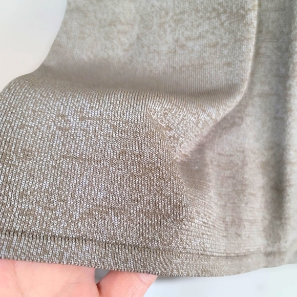 *NWT* JONES NEWYORK COLLECTION Taupe V-neck Sleeveless Knit Camisole Blouse XL - Picture 4 of 5